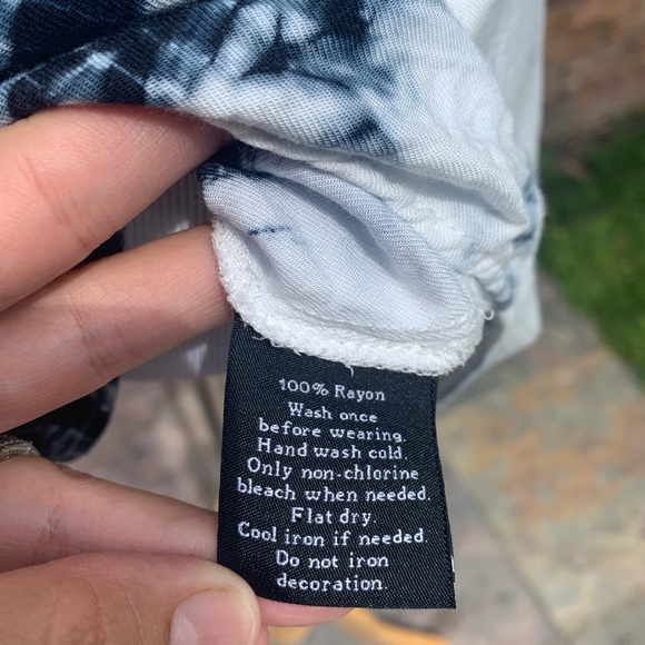 🏷️ Rock & Republic Hi Low Tie Dye Top S - Picture 7 of 9